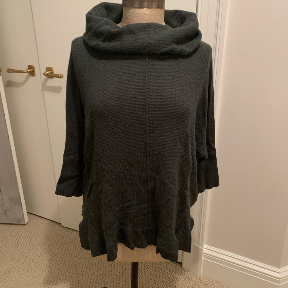 Hunter green / grey waffle turtleneck sweater L